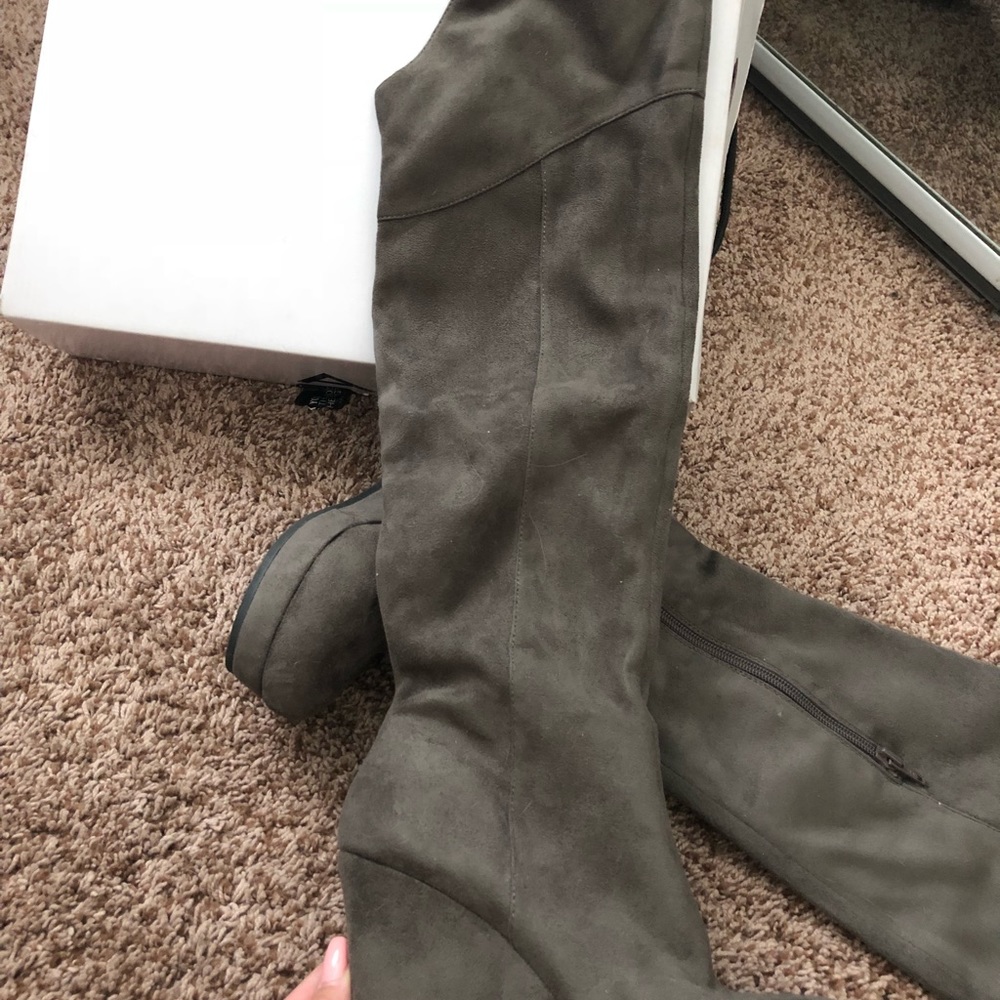 Aldo wedge boot